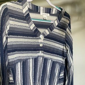 Womenswear blouse 3/4 sleeves good shape